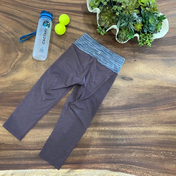 Manduka Yoga Pants - Picture 2 of 6